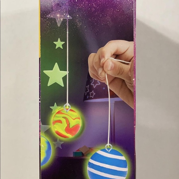 NIB Discovery Solar system model set with Bonus 10 Planets Wall Decor - Picture 3 of 9
